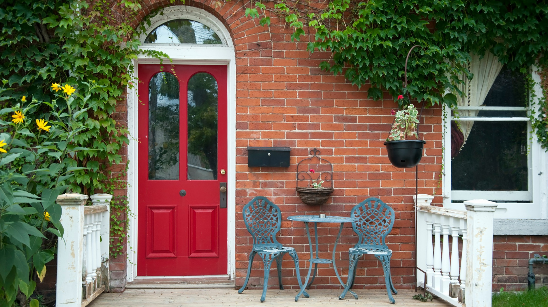 Cultural of a Red Door